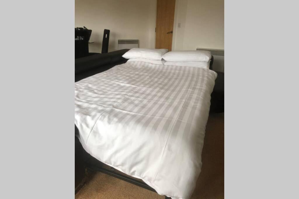 Liverpool, Superb City Centre Apartment With Parking Экстерьер фото