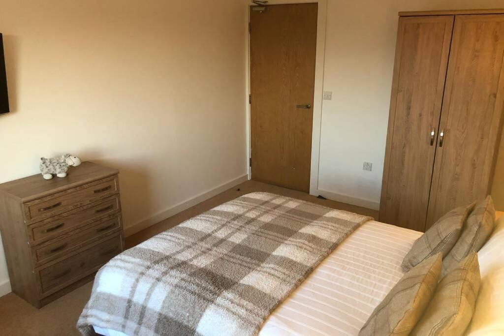 Liverpool, Superb City Centre Apartment With Parking Экстерьер фото
